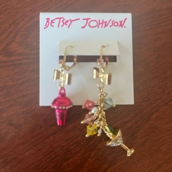 Betsey Johnson Mix Match Martini & Shaker Drop Earrings - NWT - Picture 5 of 7